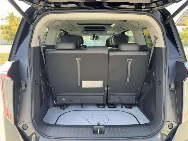 GAC Trumpchi M8 — Фото автомобиля 20