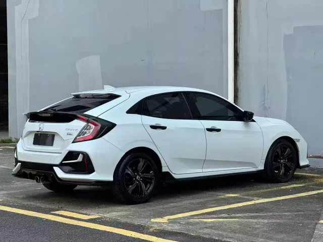 Honda Civic — Фото автомобиля 6
