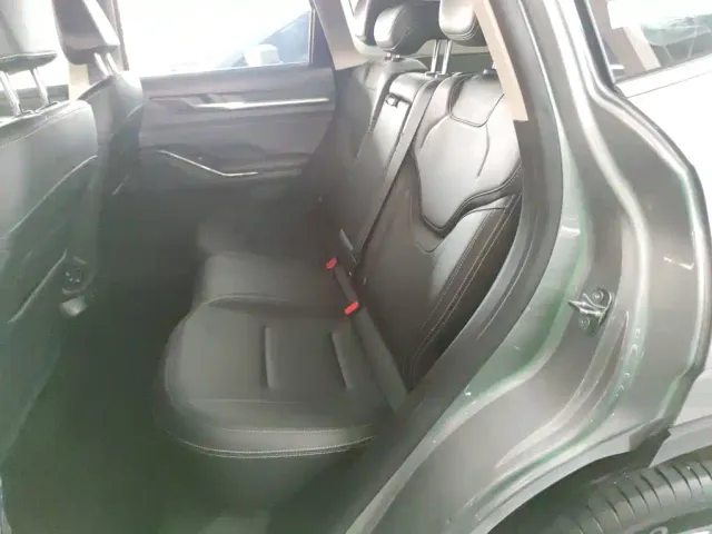 Haval H6 — Фото автомобиля 12