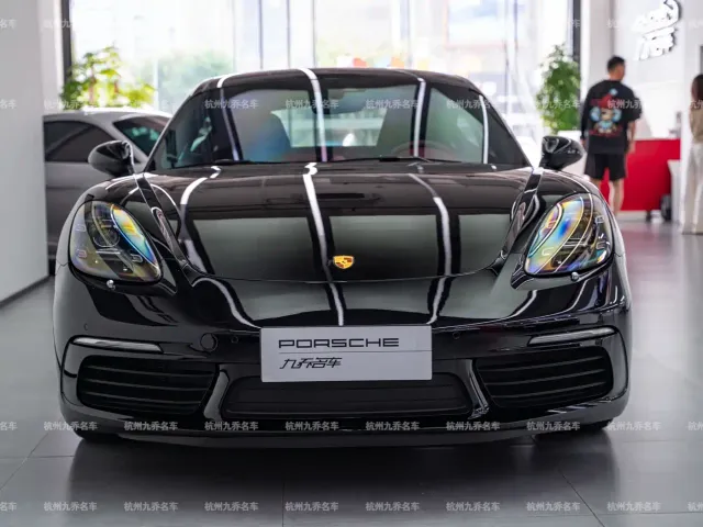 Porsche 718 — Фото автомобиля 2