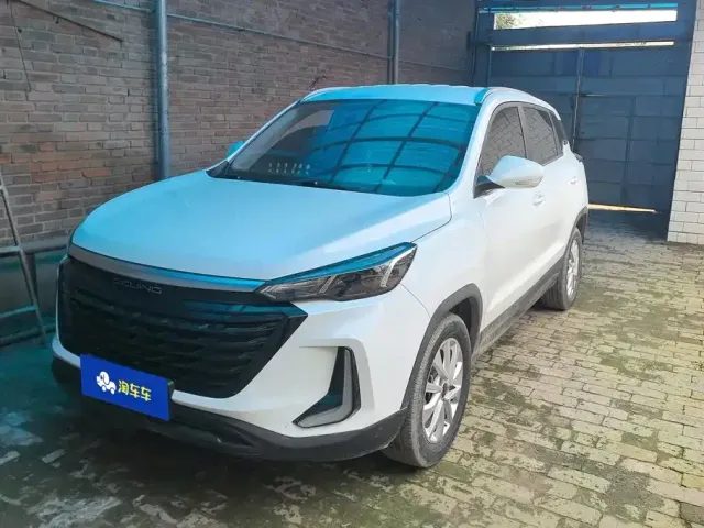 Фотография автомобиля — BAIC X3
