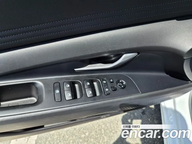 Hyundai AVANTE Avante (CN7) — Фото автомобиля 10