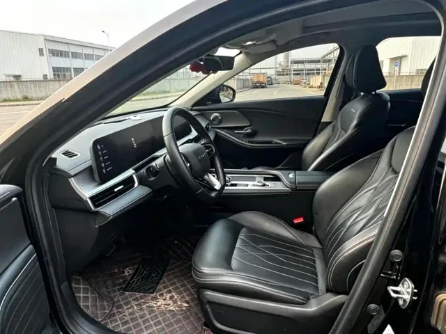 Chery Arrizo 8 — Фото автомобиля 5