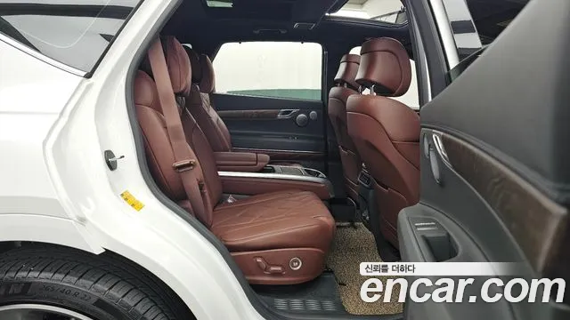 Genesis GV80 2.5T Бензин AWD — Фото автомобиля 10