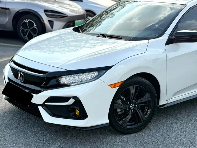 Honda Civic — Фото автомобиля 2