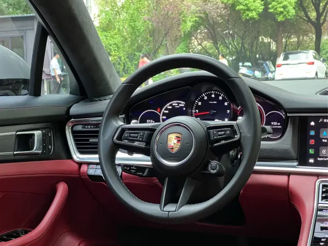 Porsche Panamera — Фото автомобиля 17