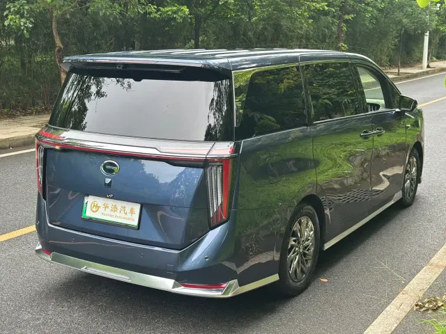 GAC Trumpchi Xiangwang M8 — Фото автомобиля 16