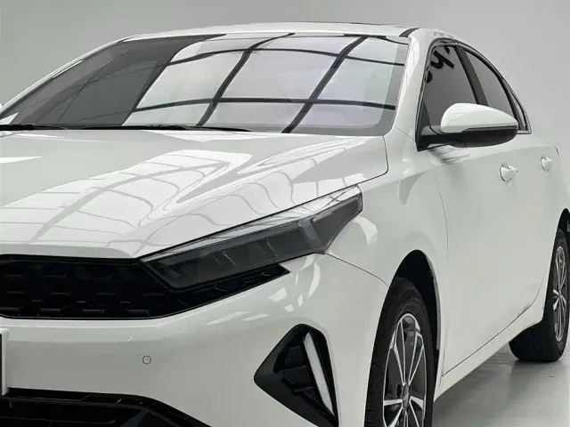 Kia K3 — Фото автомобиля 4