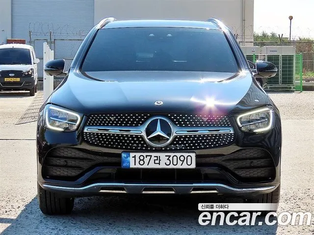 Фотография автомобиля — Mercedes-Benz GLC-Class X253