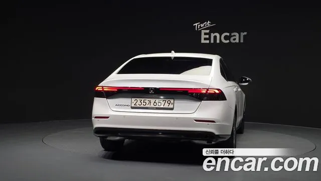 Honda Accord 1.5 Turbo — Фото автомобиля 4