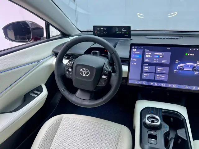 Toyota bZ5 — Фото автомобиля 23
