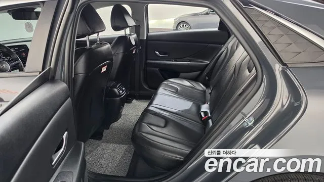 Hyundai Avante — Фото автомобиля 16
