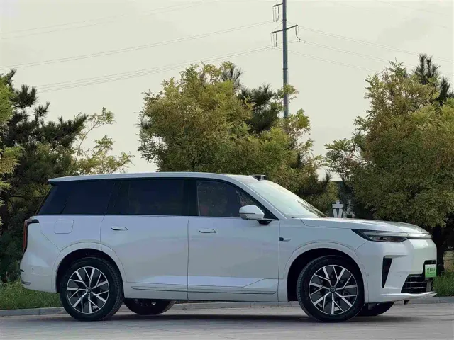 GAC Trumpchi Xiangwang S9 — Фото автомобиля 3