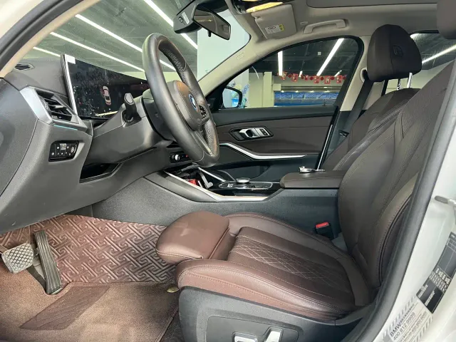 BMW i3 — Фото автомобиля 8