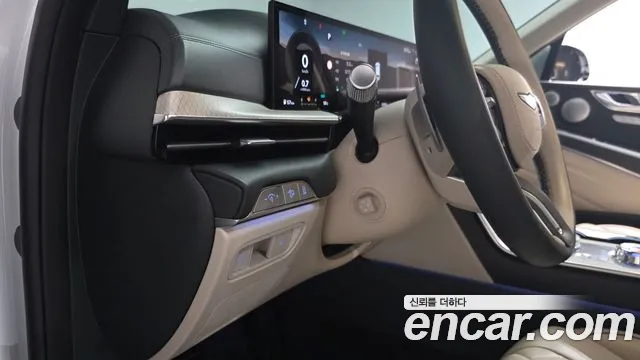 Genesis GV80 — Фото автомобиля 29