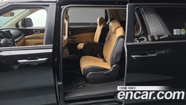 Kia Canival Carnival 4 поколение Дизель 11 мест Prestige — Фото автомобиля 11