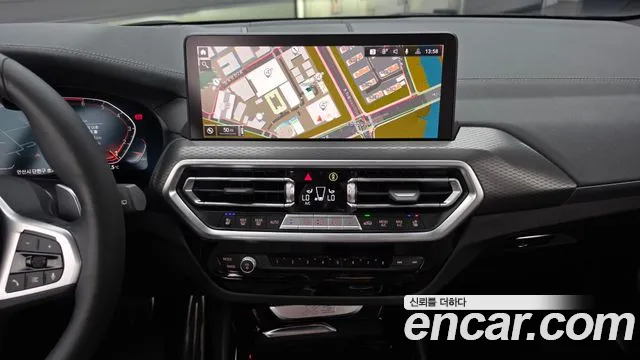 BMW X3 xDrive 20i M Sport — Фото автомобиля 11