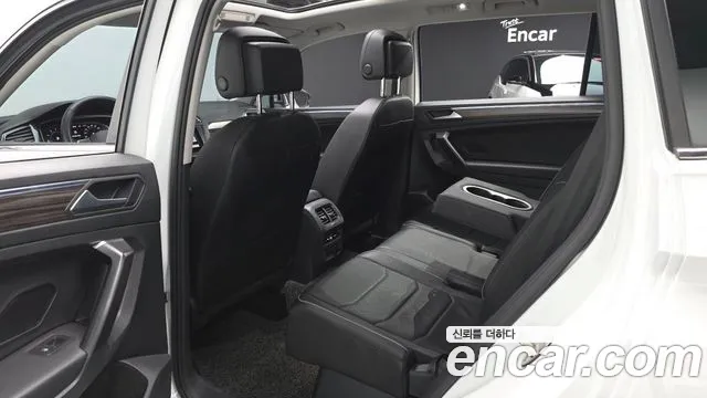 Volkswagen Tiguan — Фото автомобиля 11