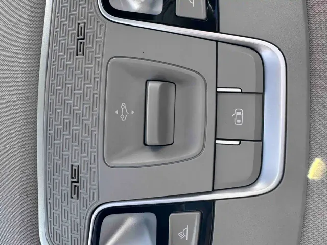Geely Binyue — Фото автомобиля 14