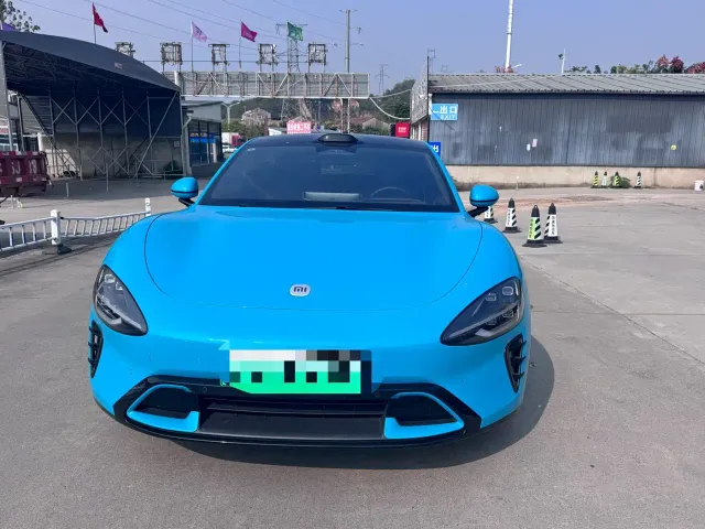 Xiaomi SU7 — Фото автомобиля 3