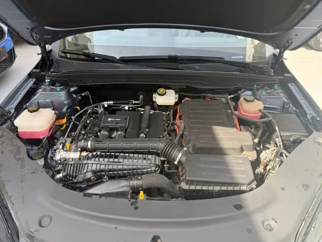 BYD Seal 05 DM-i — Фото автомобиля 10