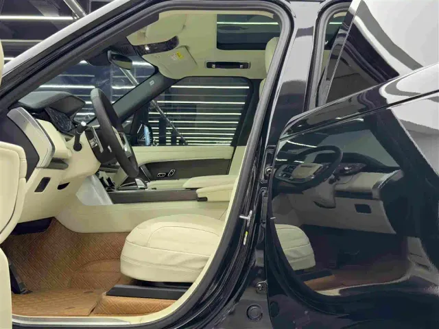 Land Rover Range Rover — Фото автомобиля 8