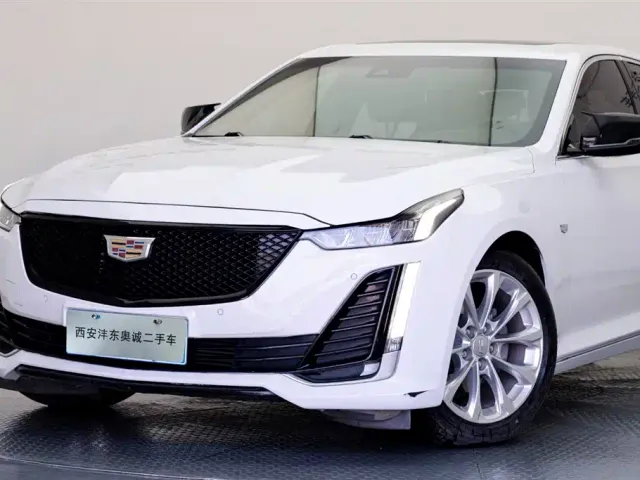 Cadillac CT5 — Фото автомобиля 18