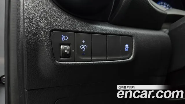 Hyundai Kona Новый Kona Бензин 2.0 2WD — Фото автомобиля 14