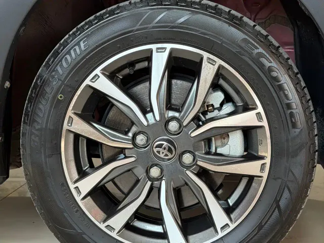 Toyota YARiS L Zhi Xuan — Фото автомобиля 11