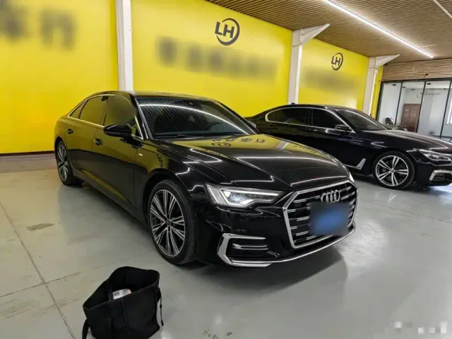 Audi A6L — Фото автомобиля 3
