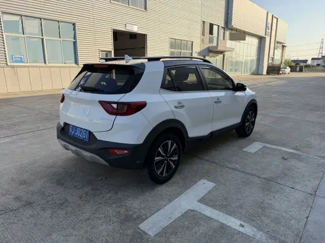 Kia KX1 — Фото автомобиля 6