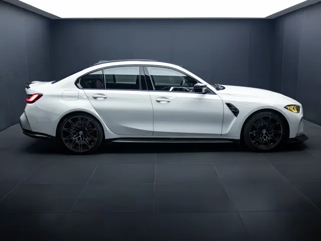 BMW M3 — Фото автомобиля 6