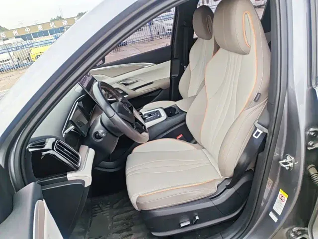 BYD Song Pro — Фото автомобиля 14