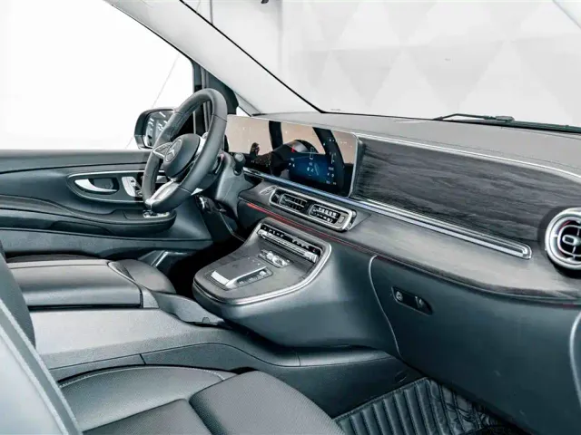Mercedes-Benz V-Class — Фото автомобиля 18