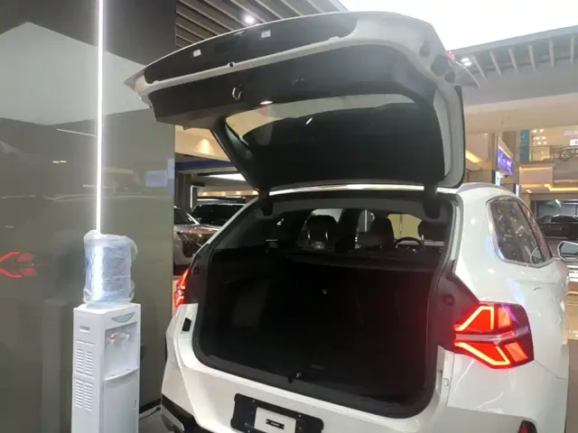 BMW X3 — Фото автомобиля 18