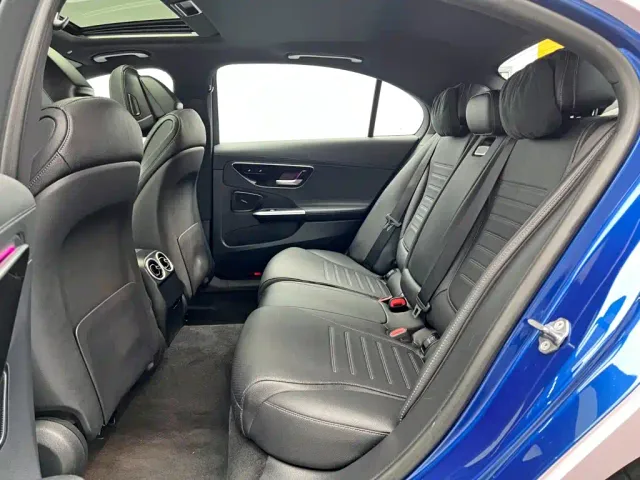 Mercedes-Benz C-Class — Фото автомобиля 15