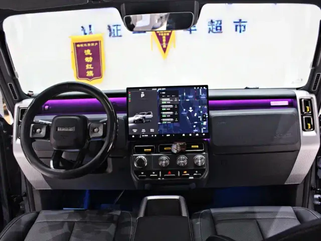 iCAR V23 — Фото автомобиля 8