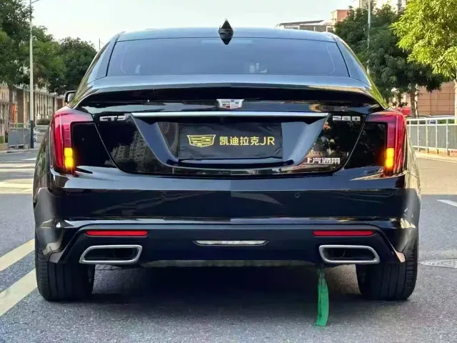 Cadillac CT5 — Фото автомобиля 5
