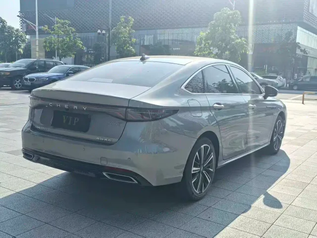 Chery Arrizo 8 — Фото автомобиля 16