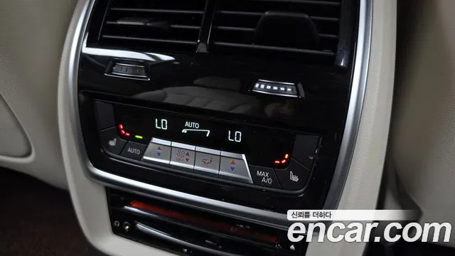 BMW X7 — Фото автомобиля 13