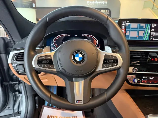 BMW 6 Series Gran Turismo — Фото автомобиля 6