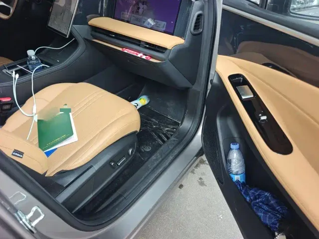 Geely Galaxy L7 — Фото автомобиля 17
