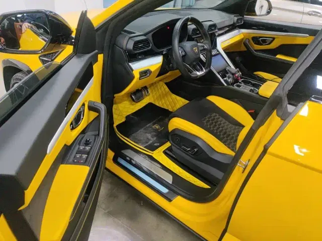 Lamborghini Urus — Фото автомобиля 6