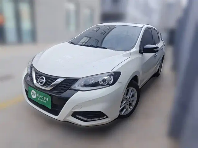 Фотография автомобиля — Nissan Tiida