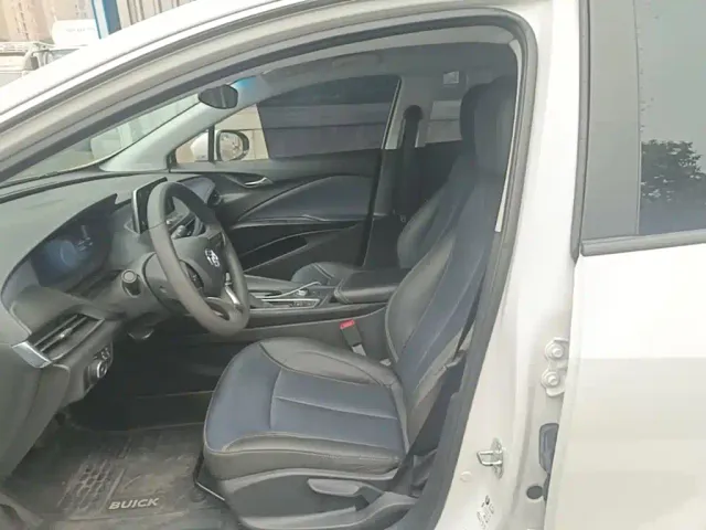 Buick Velite 6 — Фото автомобиля 14