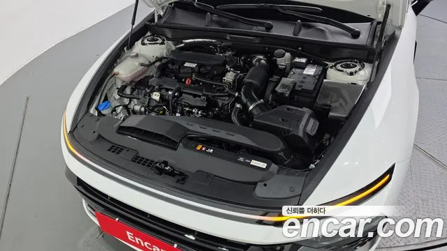 Hyundai Sonata — Фото автомобиля 9