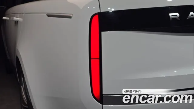 Land Rover Range Rover — Фото автомобиля 22