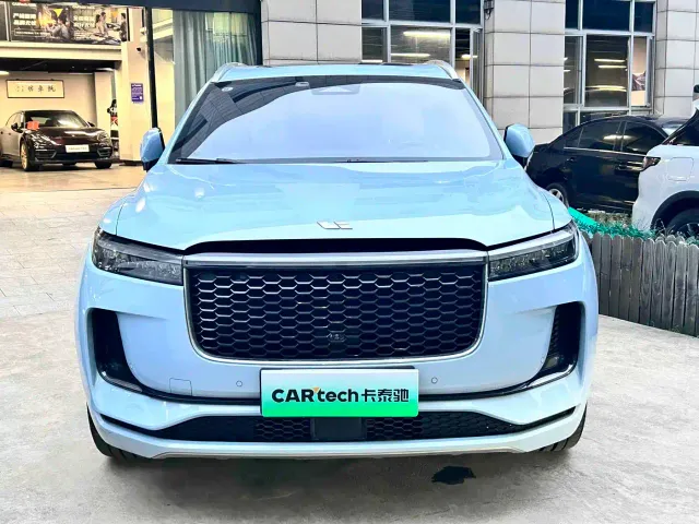 Li Auto ONE — Фото автомобиля 2