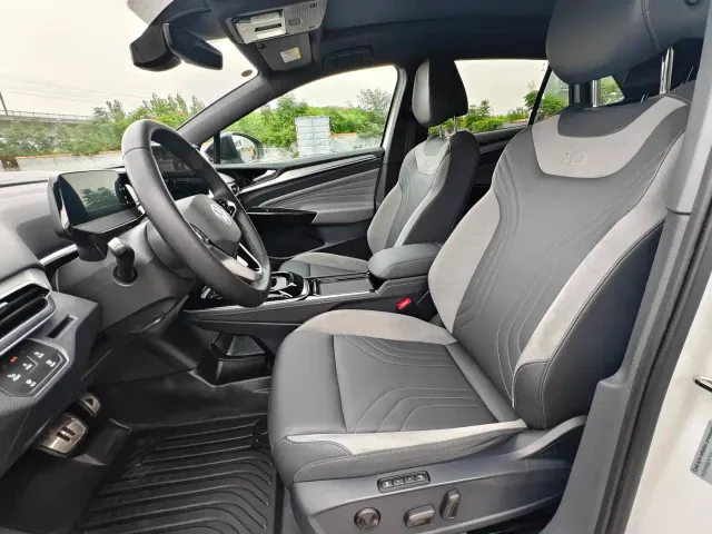 Volkswagen ID.4 CROZZ 2021 Long Range Lite PRO 2WD Version — Фото автомобиля 12