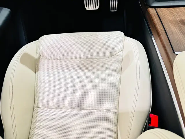 Tesla Model X 2023 Dual Motor All-Wheel Drive Edition — Фото автомобиля 16